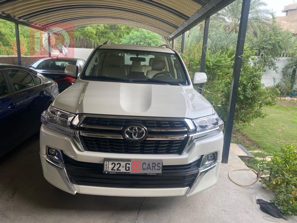 تويوتا لاندكروزر